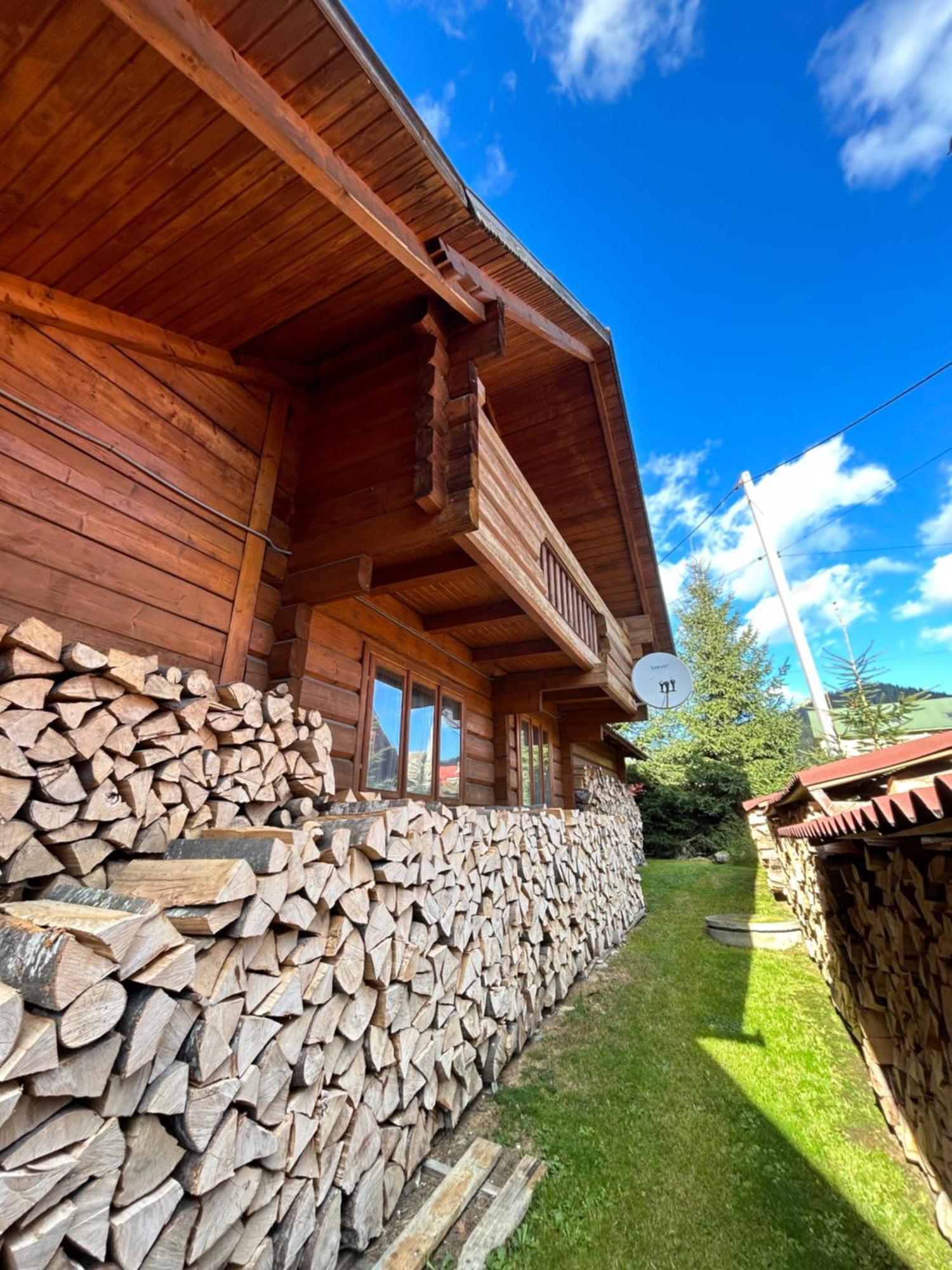 Guest House Kaspiy Bukowel Zewnętrze zdjęcie